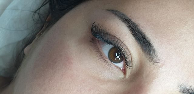 pose complète extensions de cils